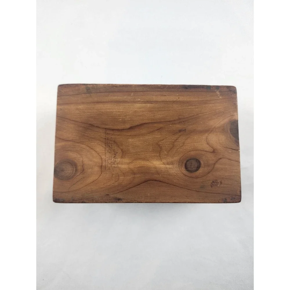 N/A vintage rustic